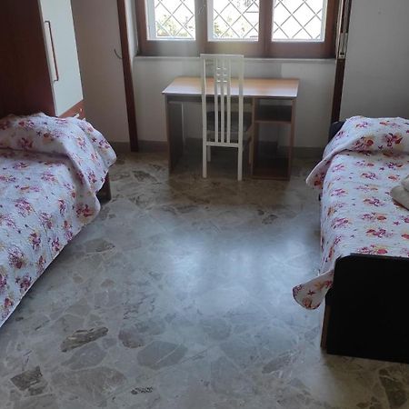 شقة Sakura House Near Vesuvius, Herculaneum And Pompeii Free Parking توري دل غريكو المظهر الخارجي الصورة