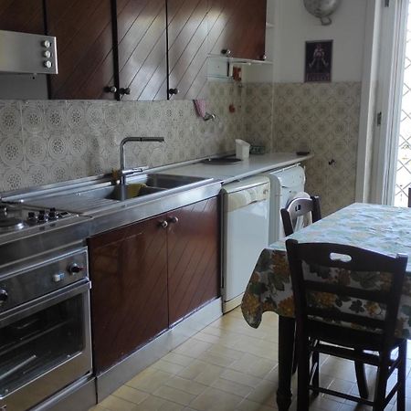 شقة Sakura House Near Vesuvius, Herculaneum And Pompeii Free Parking توري دل غريكو المظهر الخارجي الصورة